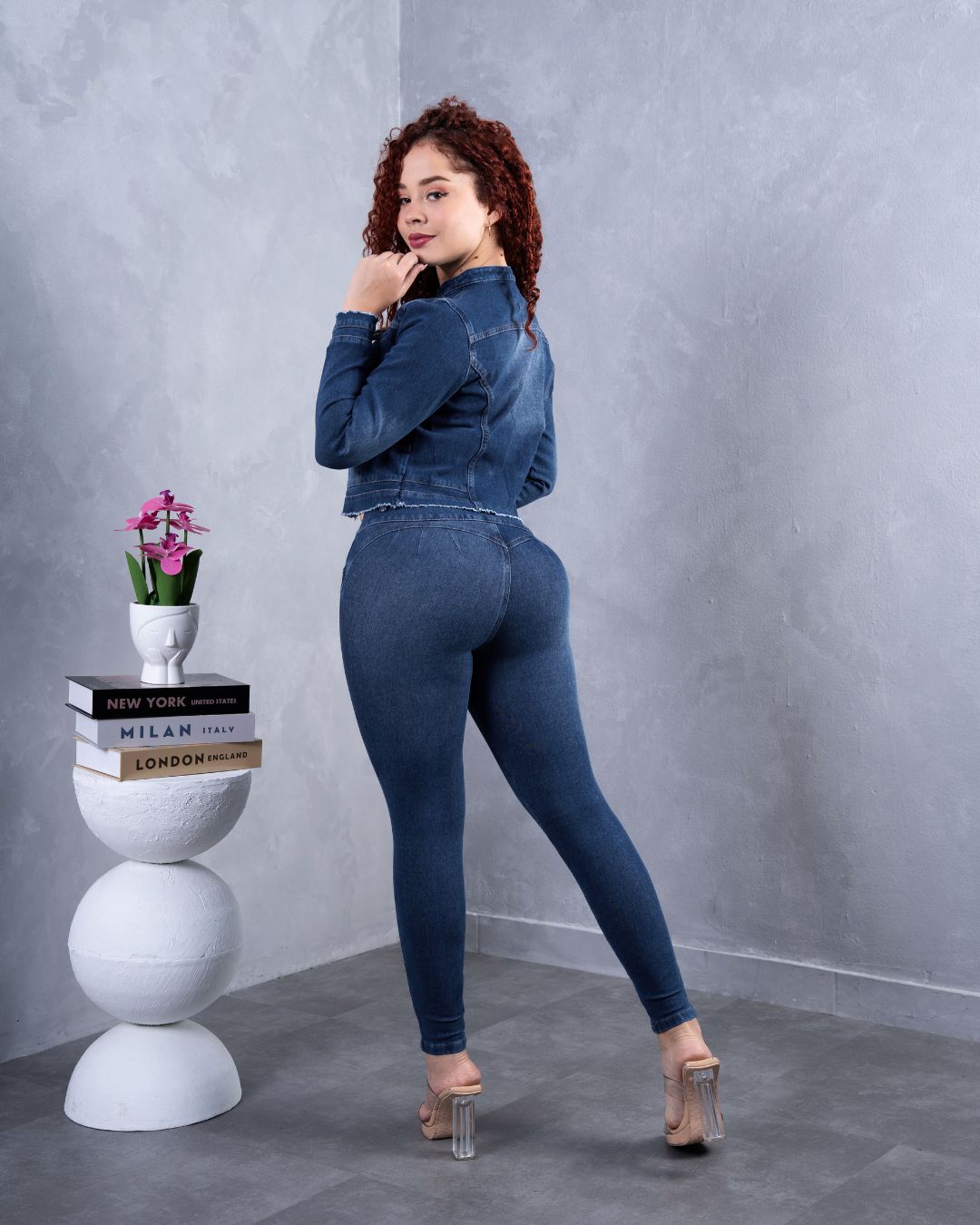 Conjunto Clásico (cuello chino)