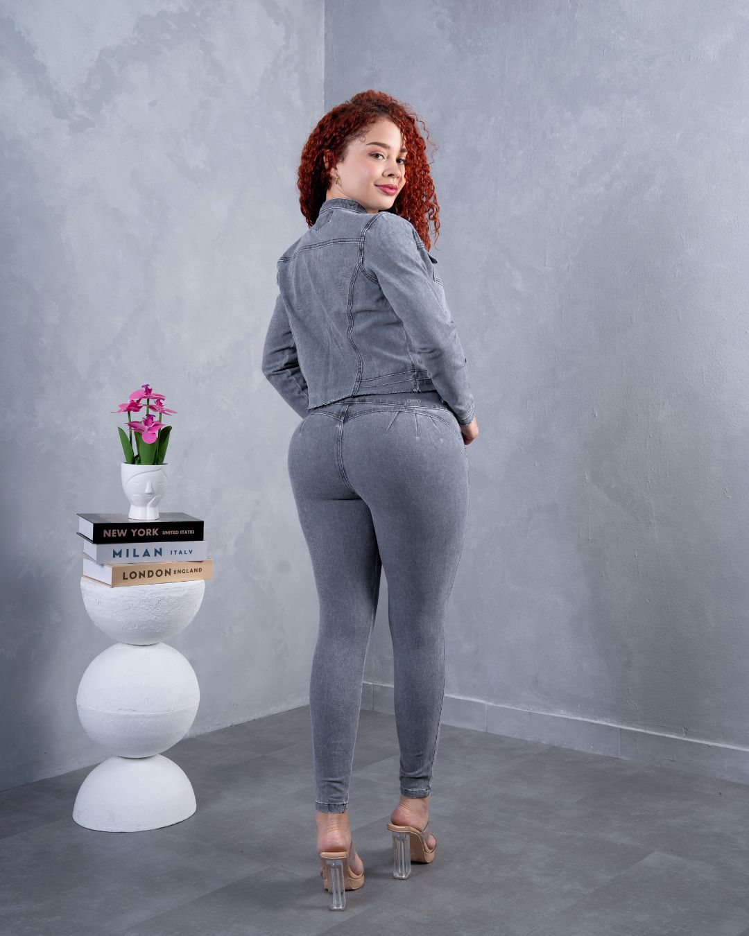 Conjunto Clásico Plomo