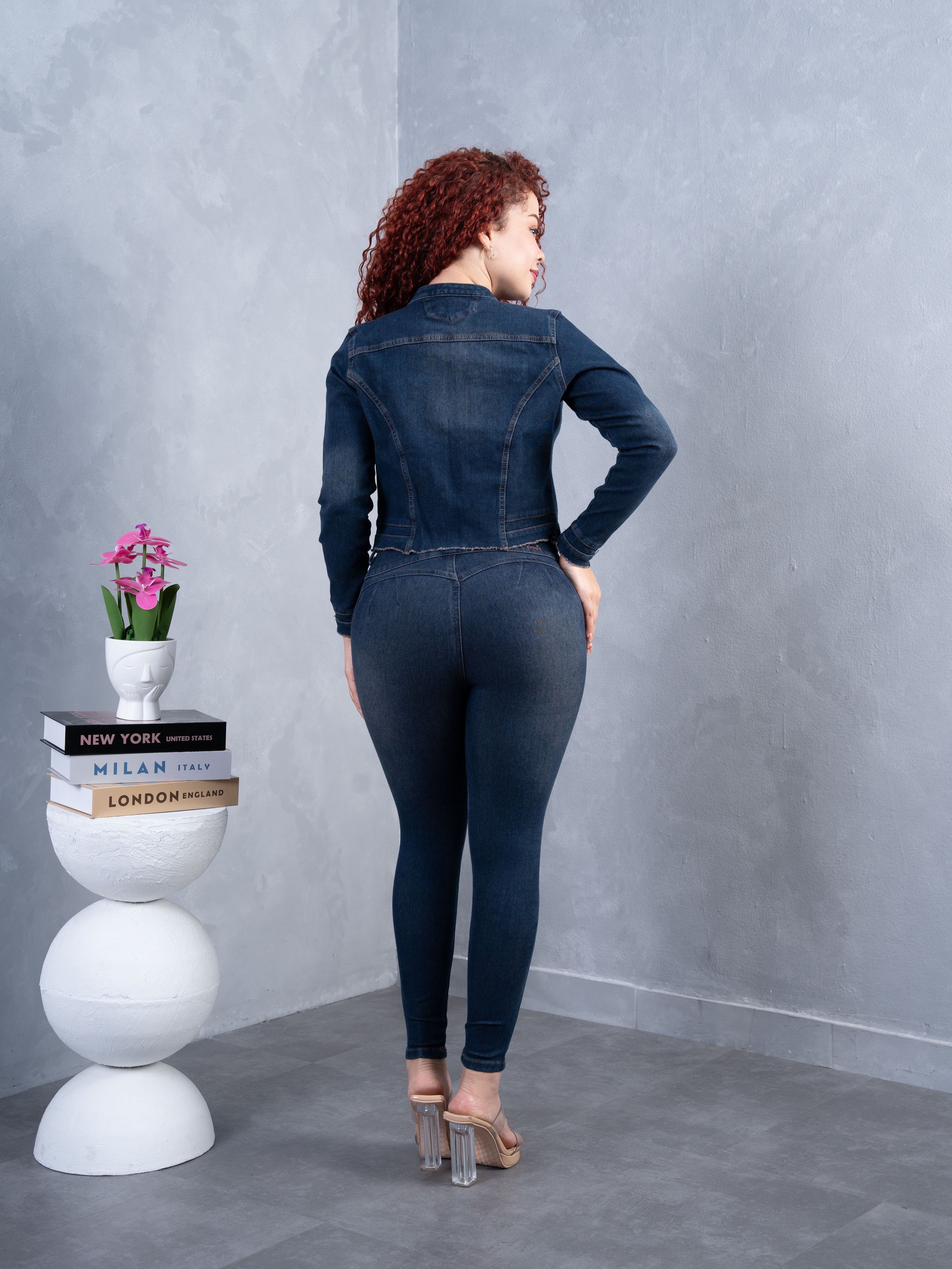 Conjunto Clásico Azul (cuello chino)