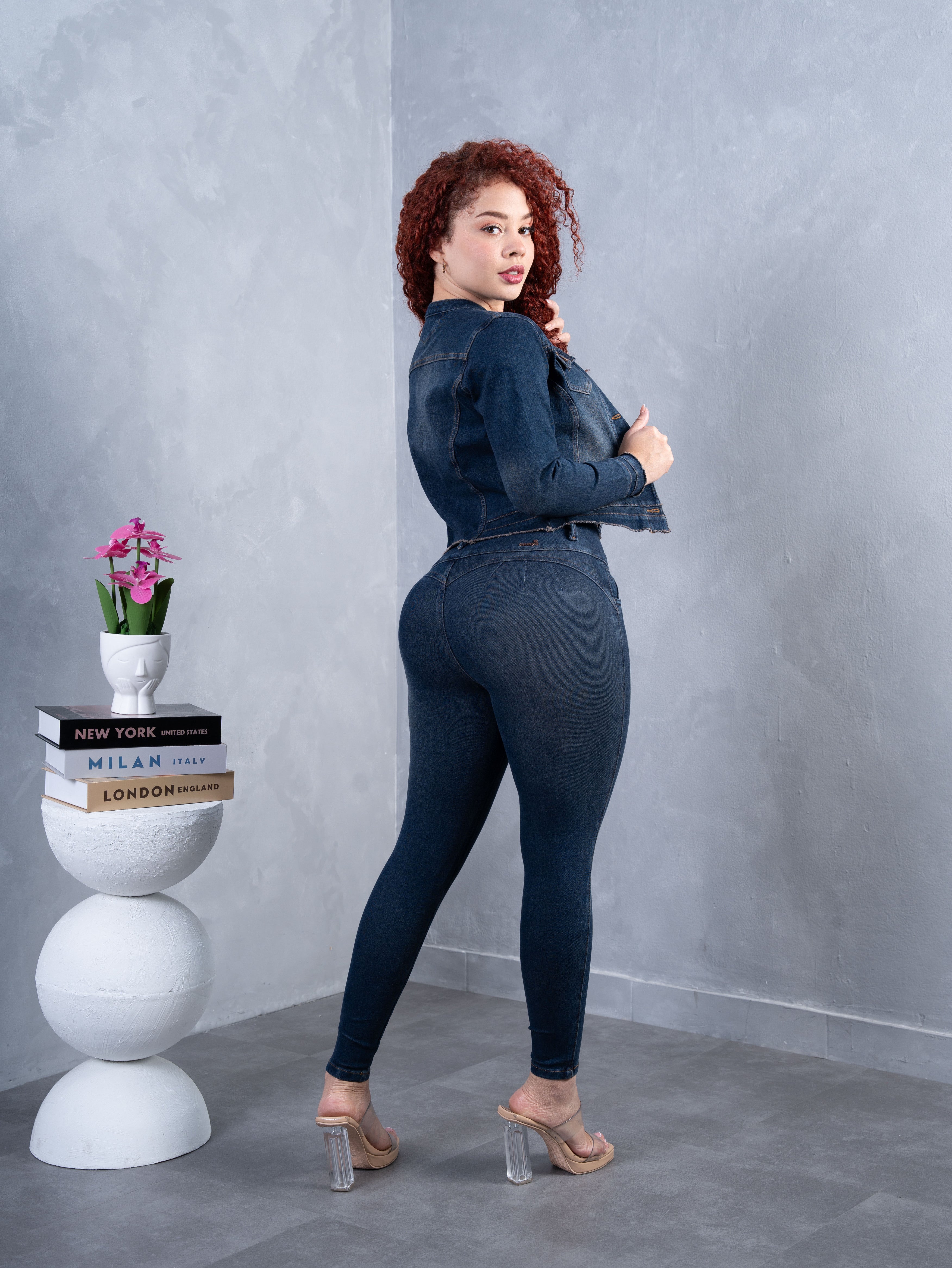 Conjunto Clásico Azul (cuello chino)