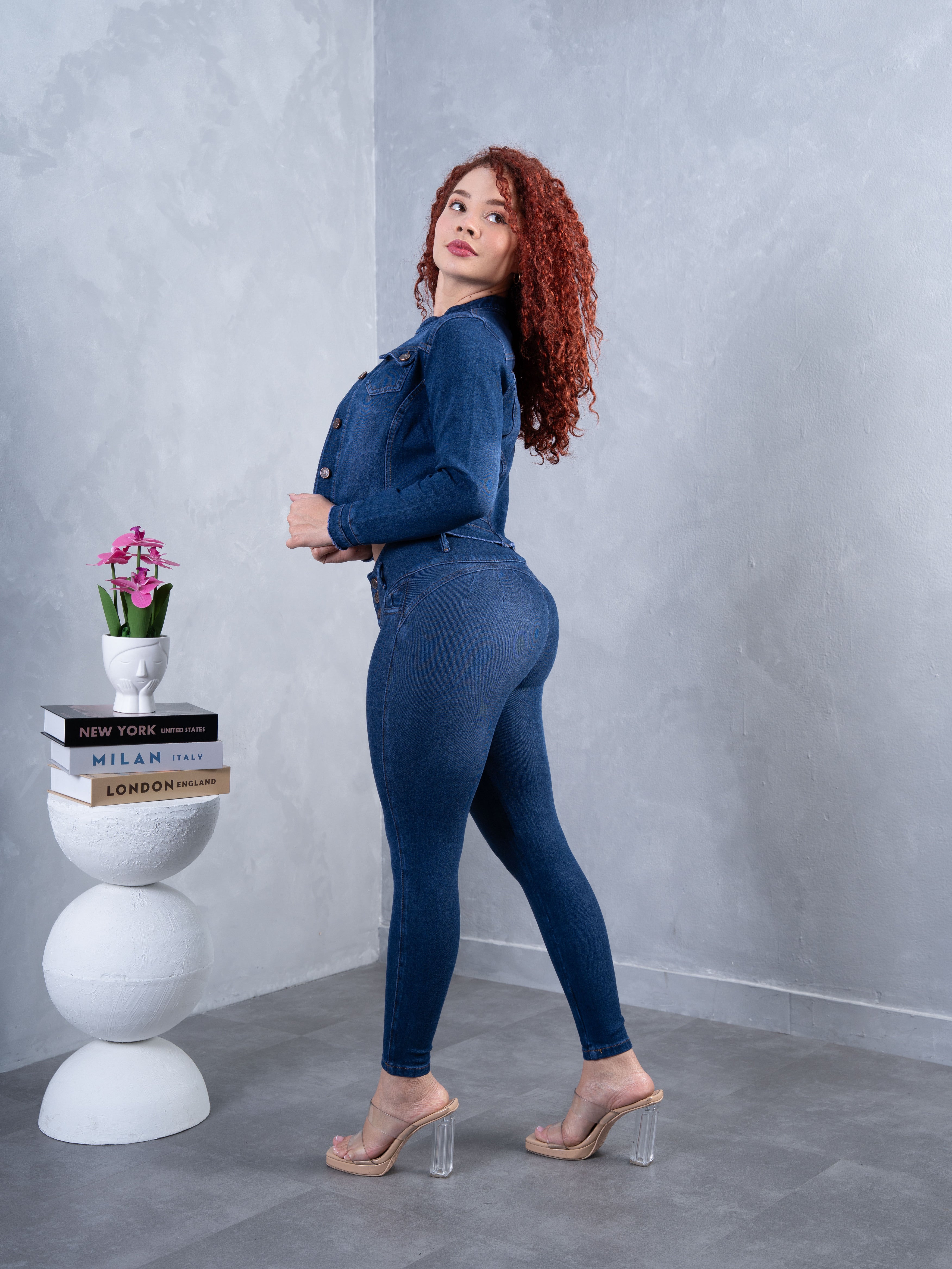 Conjunto Clásico Azul (cuello chino)