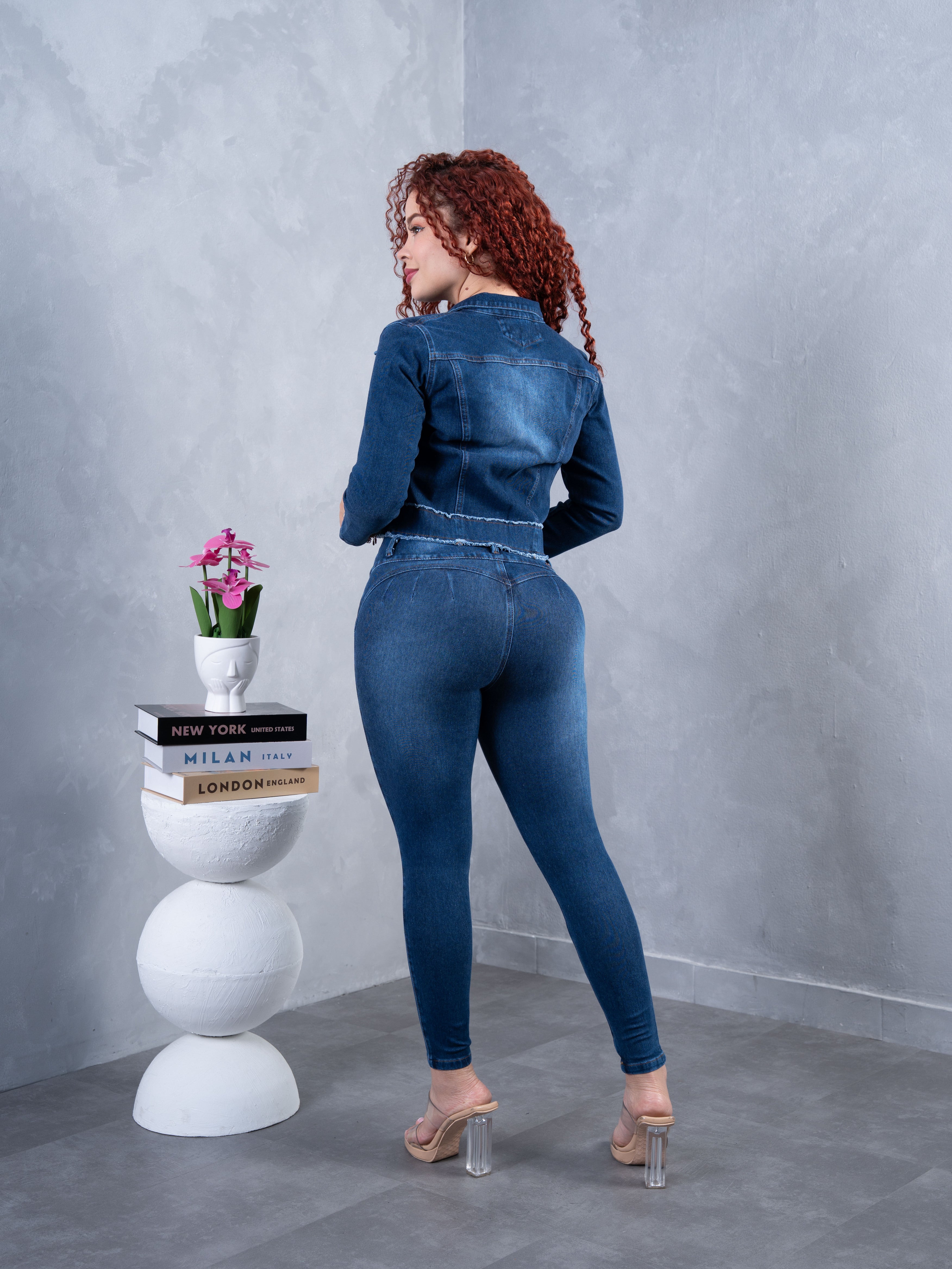 Conjunto Clásico azul cuello camisero