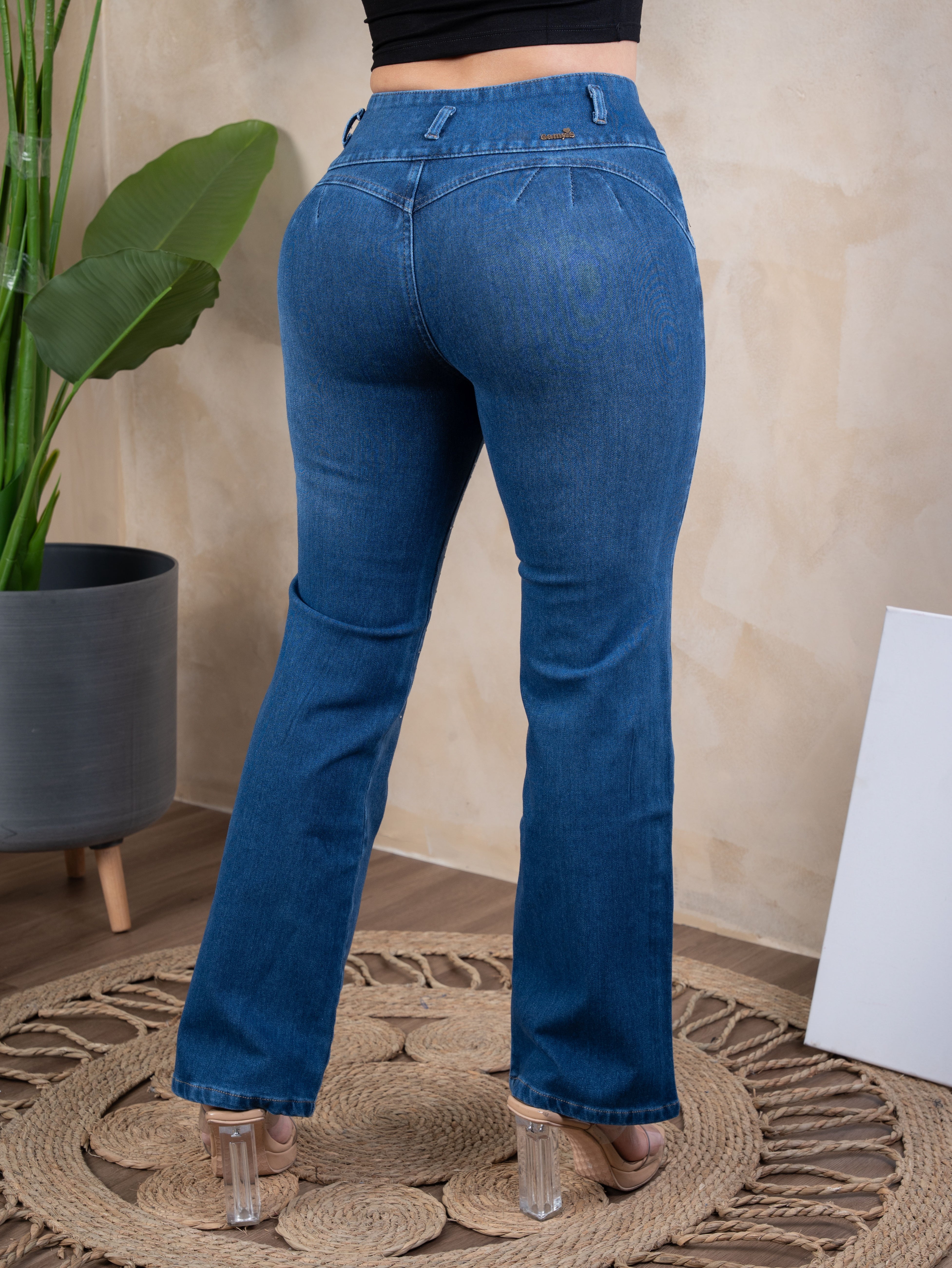 Pantalón Palazzo azul claro brillo